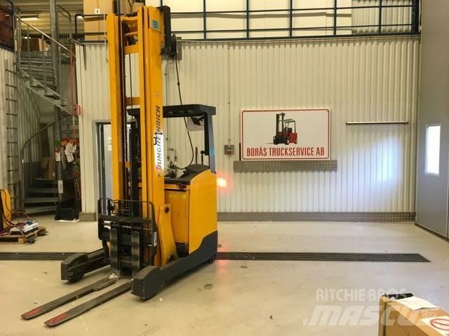 Jungheinrich ETV 214 Reachtruck
