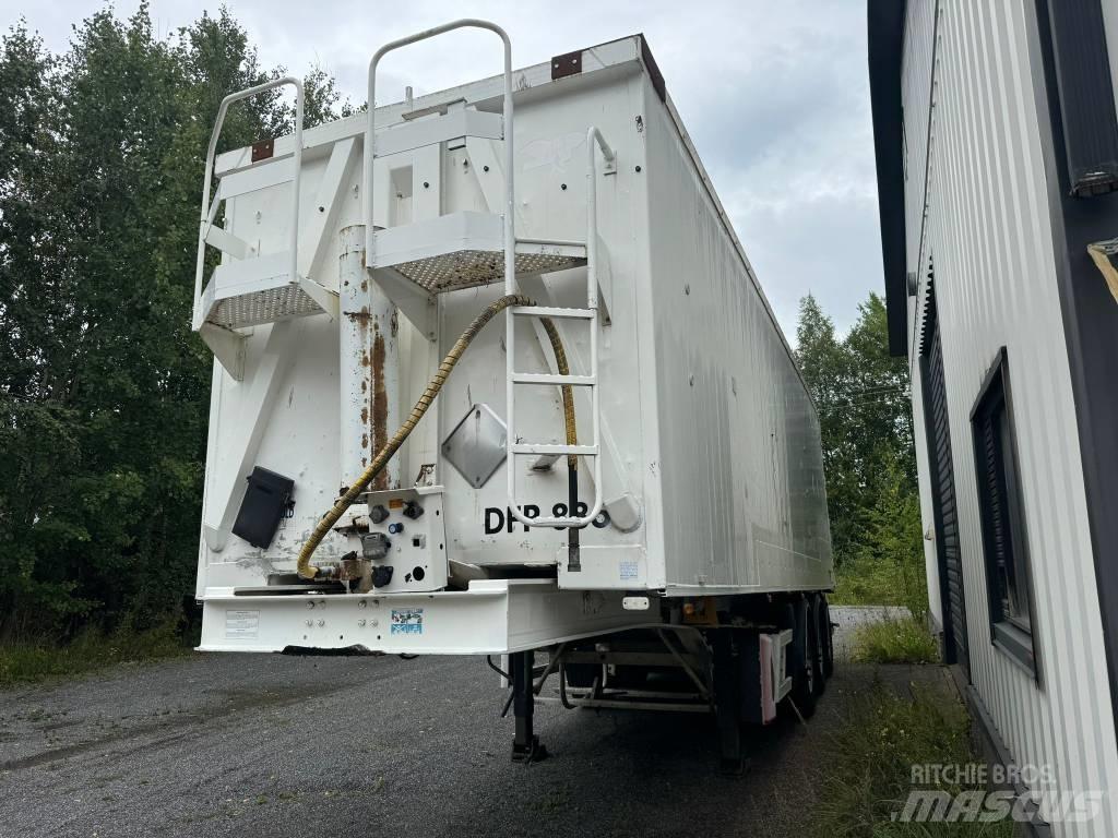 Benalu Perävaunu Semi-trailer med tip