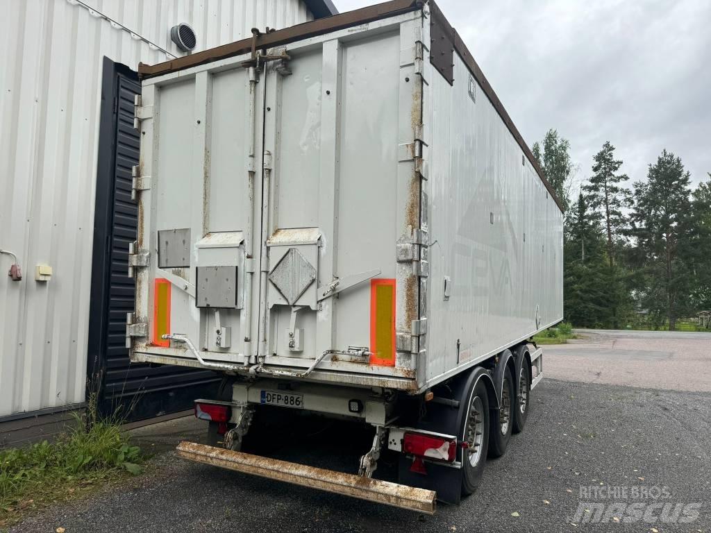 Benalu Perävaunu Semi-trailer med tip