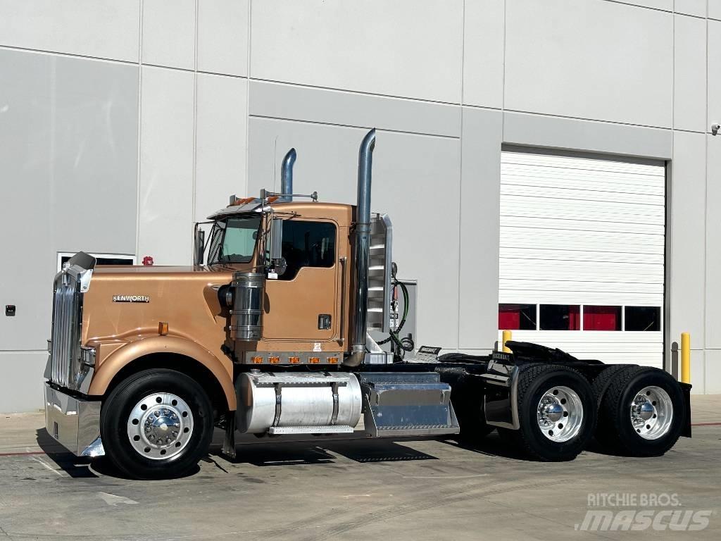 Kenworth W 900 Trækkere