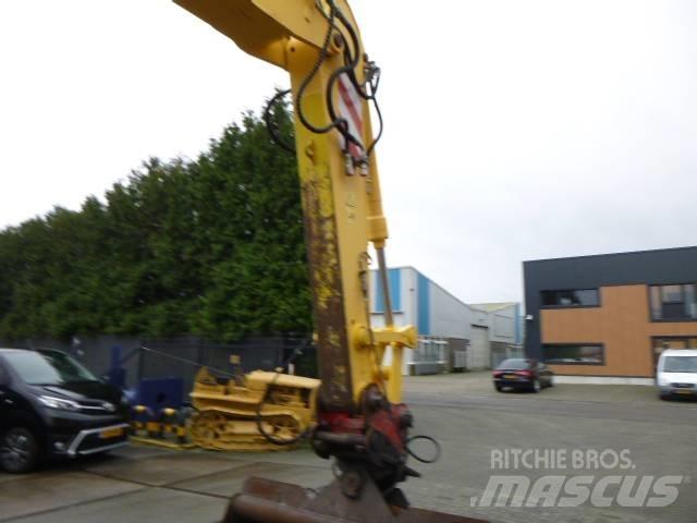 New Holland MH Plus Gravemaskiner på hjul