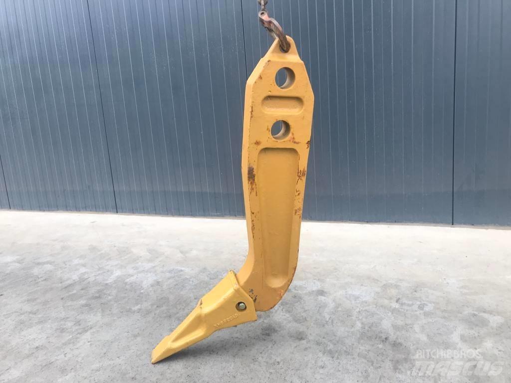 Komatsu D65 Shank Ophakkere