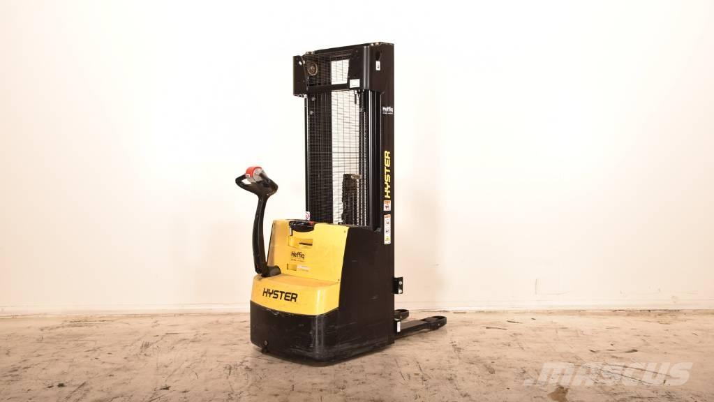 Hyster S1.2-24 Gaffelstabler med gående fører