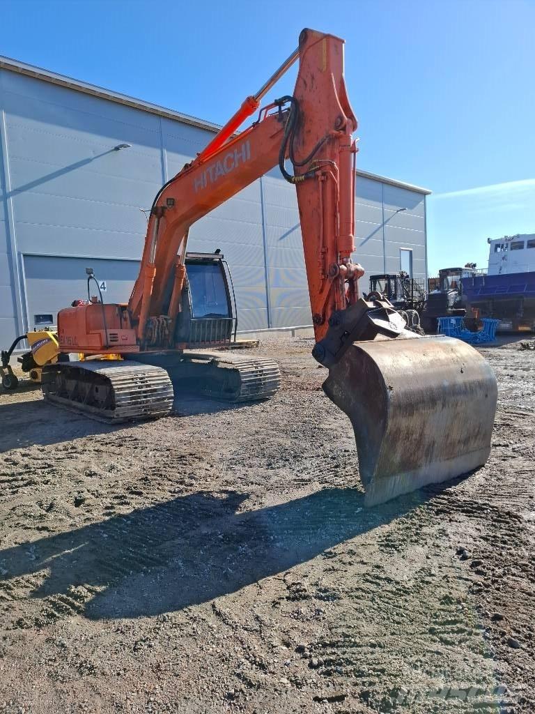 Hitachi EX 165 LC Gravemaskiner på larvebånd