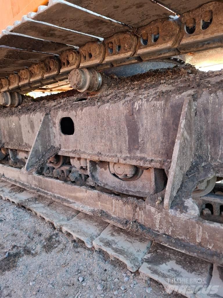 Hitachi EX 165 LC Gravemaskiner på larvebånd