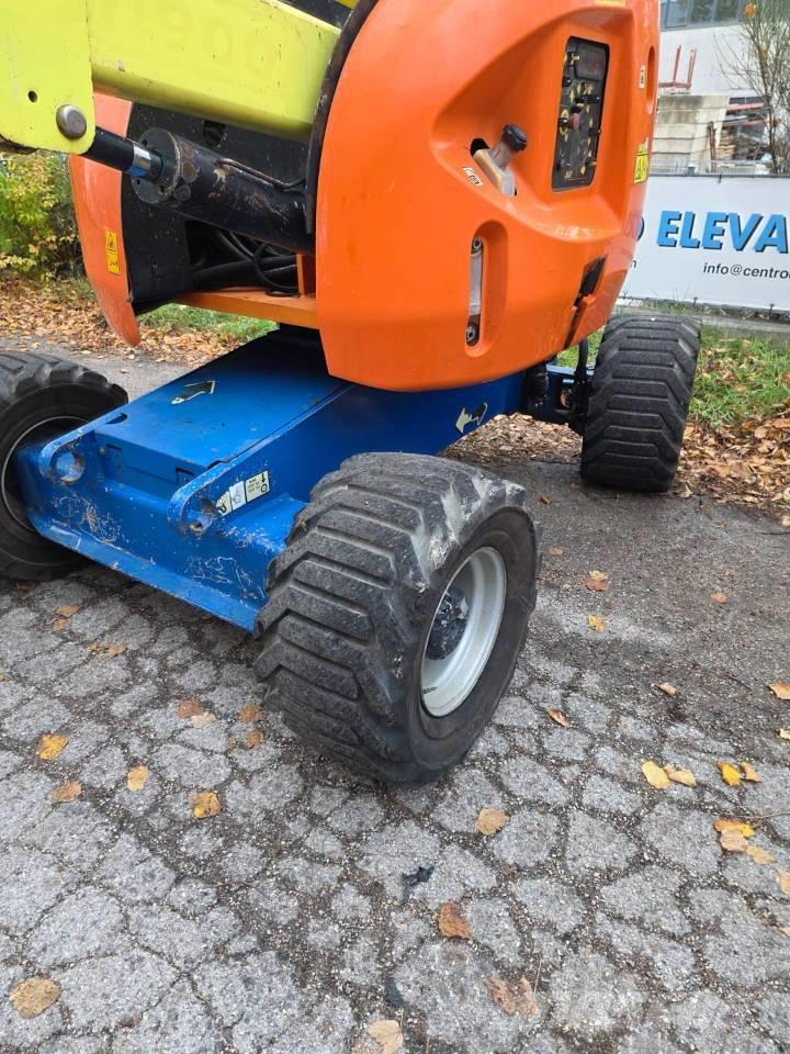 JLG 450 AJ Bomlifte med knækarm