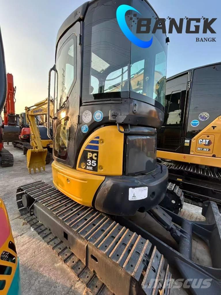  KOMA1‘SU PC35-MR Gravemaskiner på larvebånd