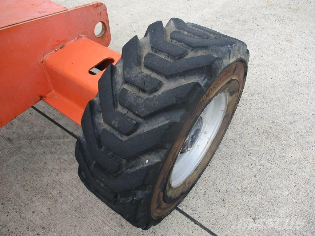 JLG 460SJ (867) Teleskoplifte