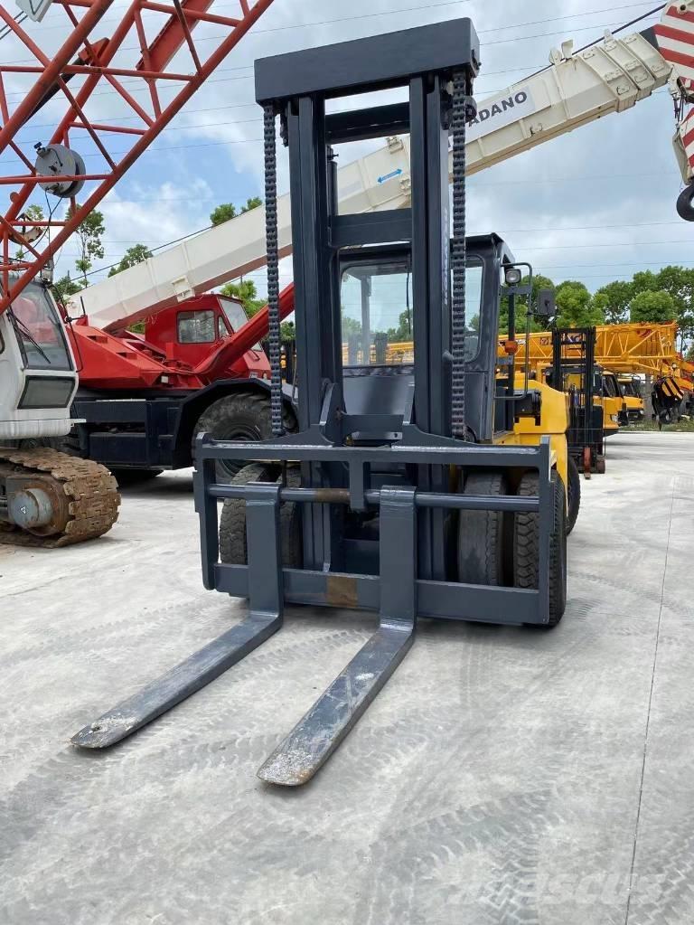 Komatsu FD 160 Diesel gaffeltrucks