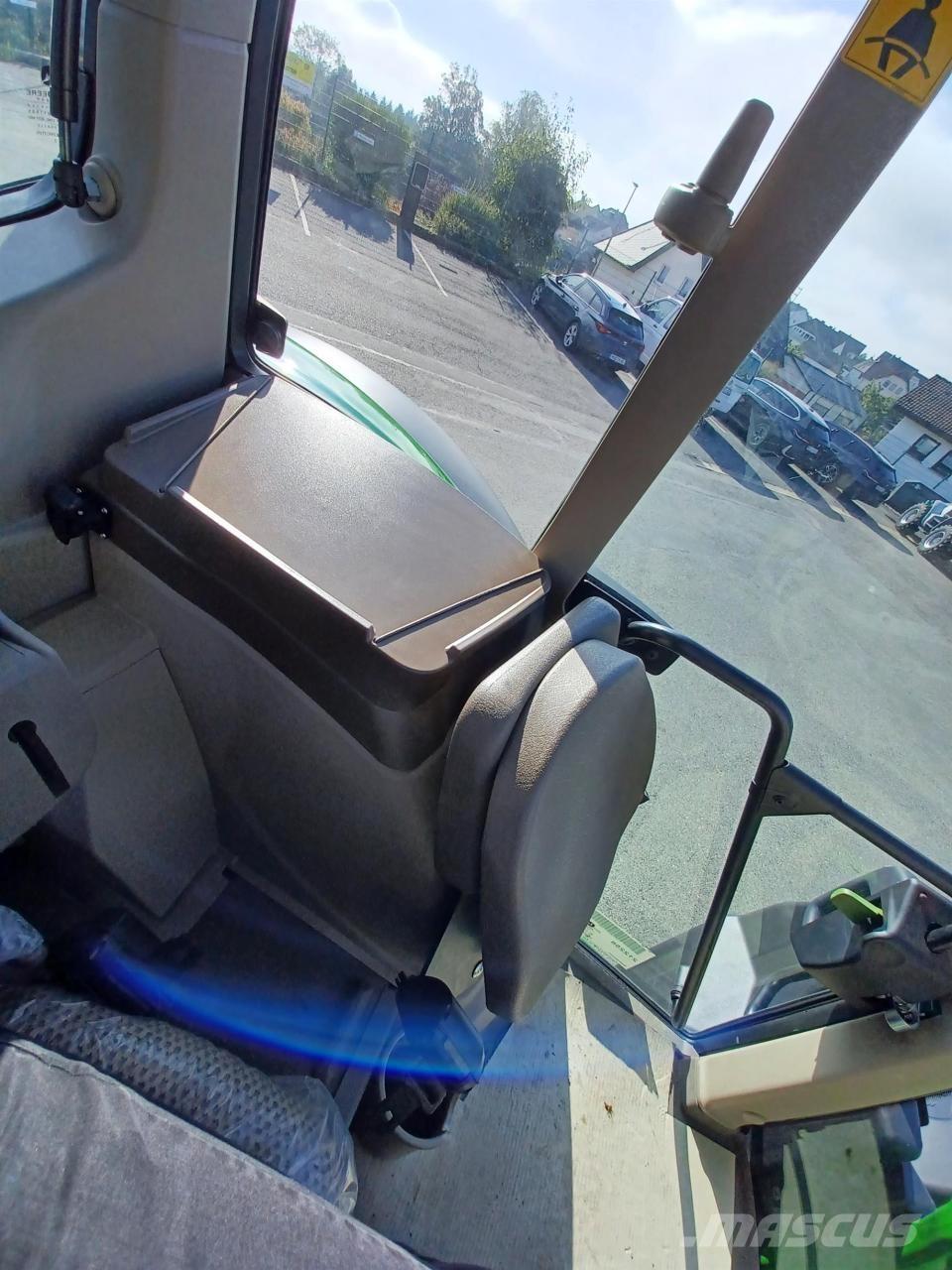 John Deere 6110M Traktorer