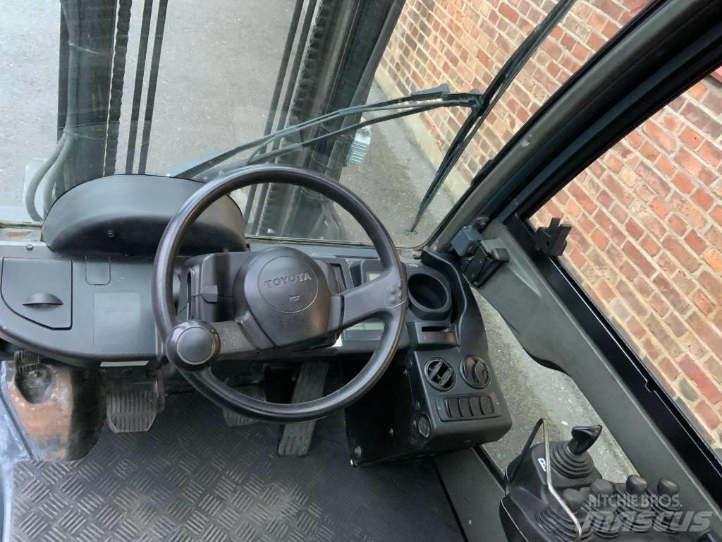 Toyota 02-8 FD F 30 Diesel gaffeltrucks