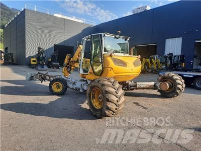 Menzi Muck M525 Gravemaskiner på hjul