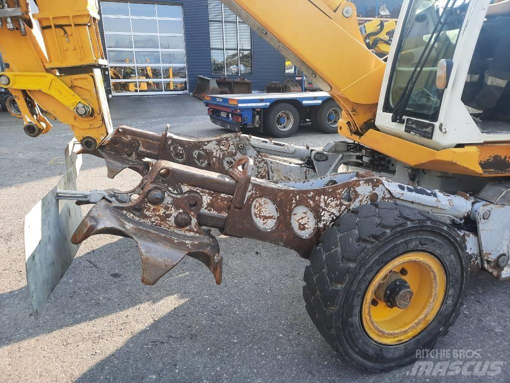 Menzi Muck M525 Gravemaskiner på hjul