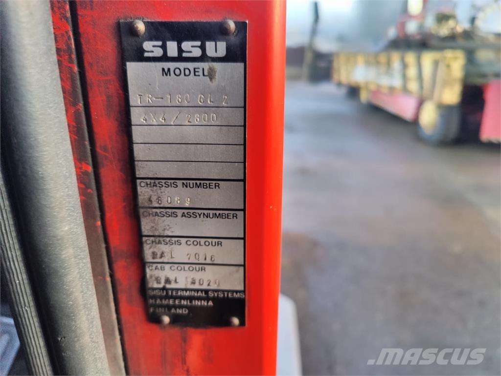 Sisu TR180 Gl 2 Terminaltraktorer