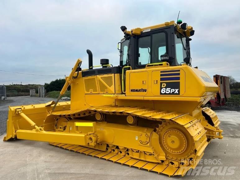 Komatsu D 65PX-18 Bulldozer på larvebånd