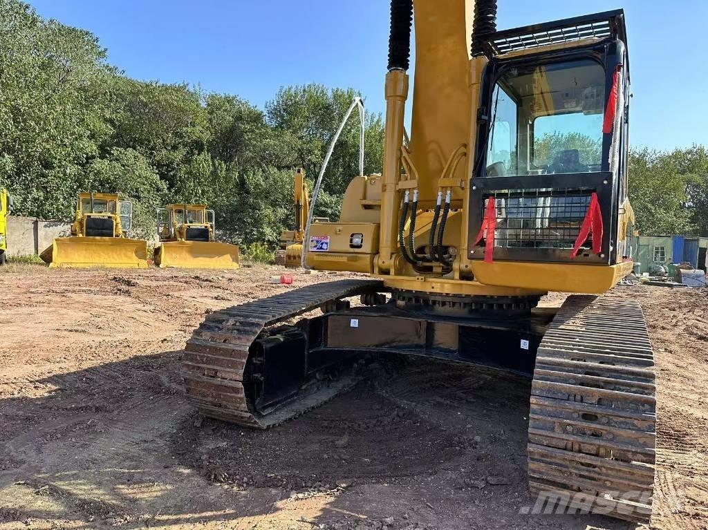 CAT 330C Gravemaskiner på larvebånd