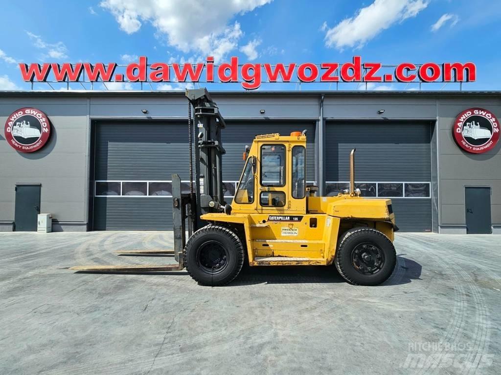 CAT DP 135 Gaffeltruck til containerhåndtering