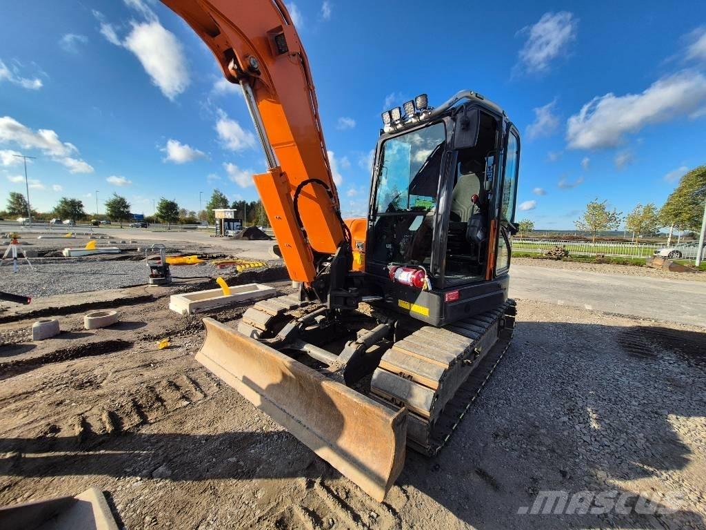 Doosan DX 85 R Midi-gravemaskiner 7t - 12t
