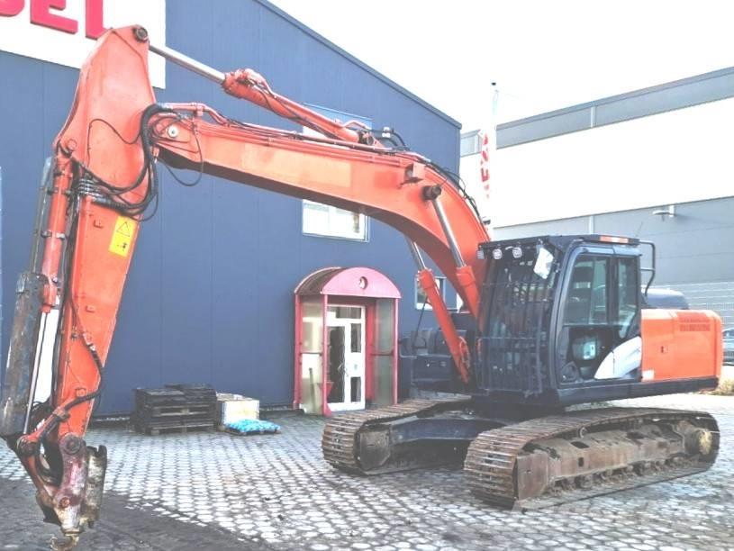 Hitachi ZX 210 LC-6 Gravemaskiner på larvebånd