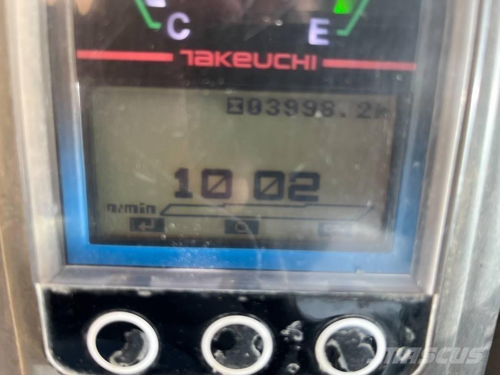 Takeuchi TB 225 Minigravemaskiner