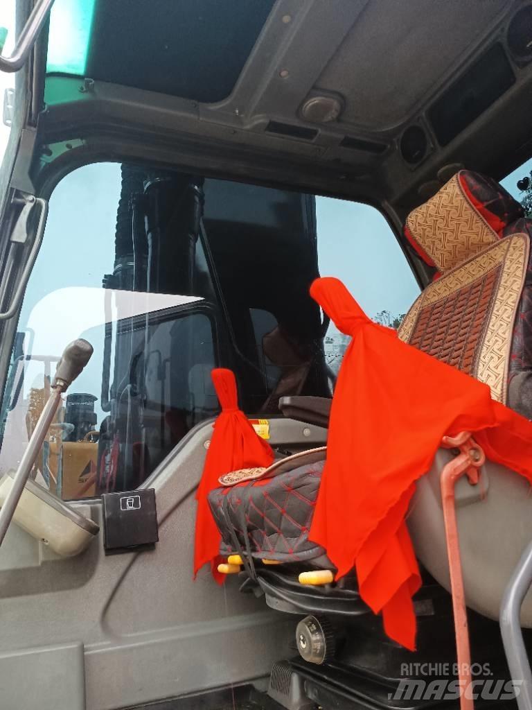 Volvo EC 210 Midi-gravemaskiner 7t - 12t