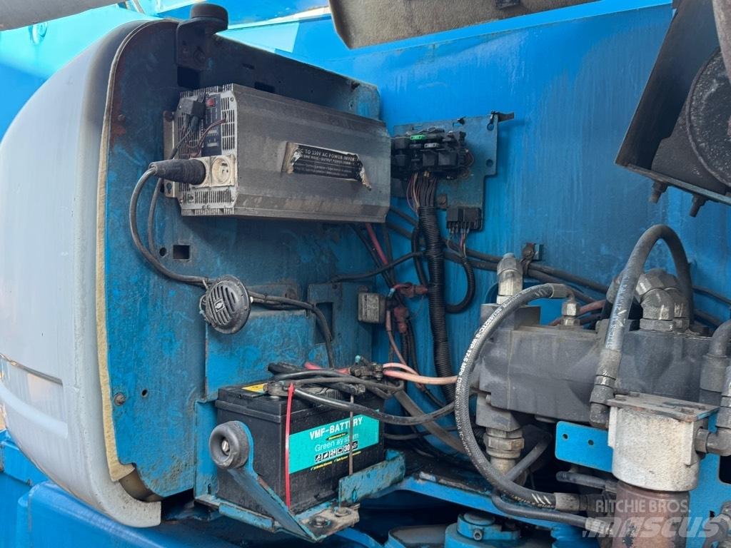 Genie 135/70 Bomlifte med knækarm