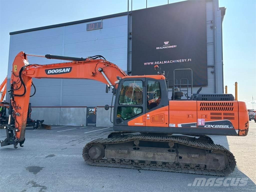 Doosan DX255LC-5 Gravemaskiner på larvebånd