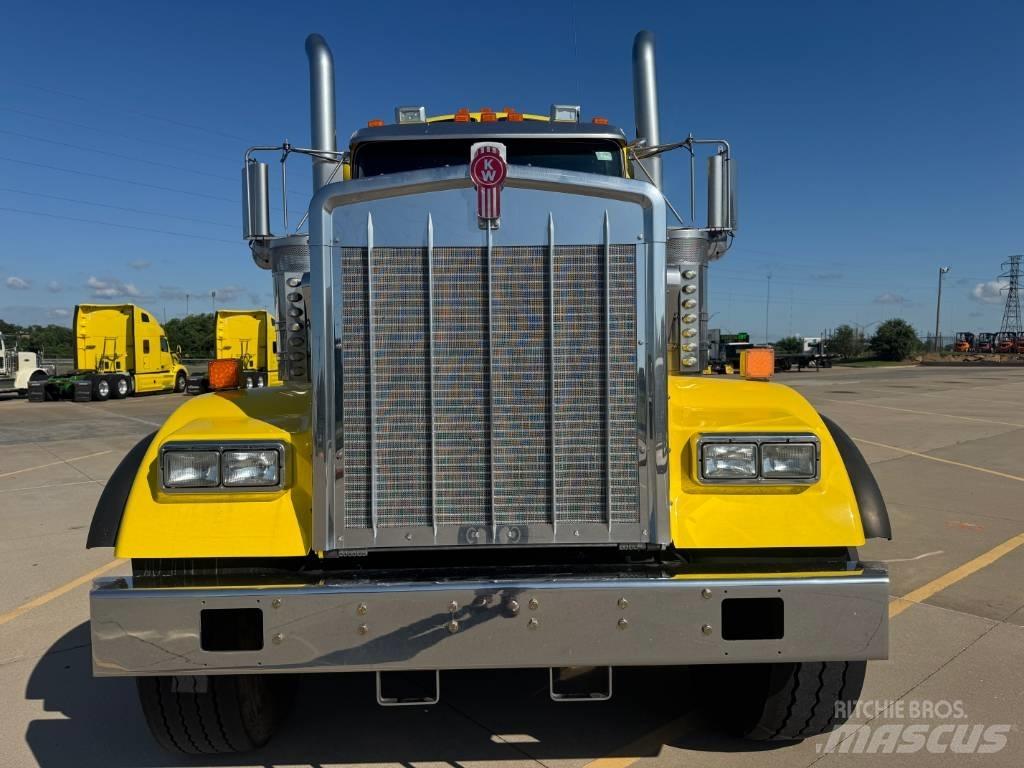 Kenworth W 900 Trækkere