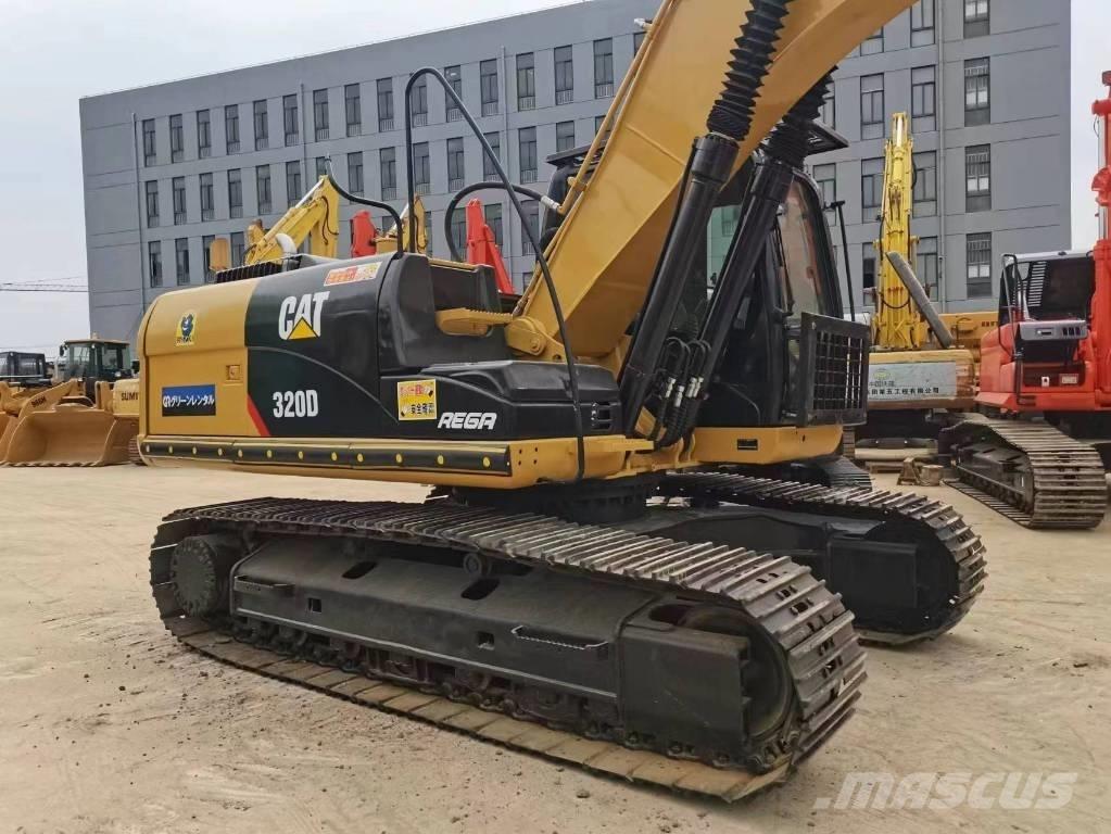CAT 320 D Gravemaskiner på larvebånd