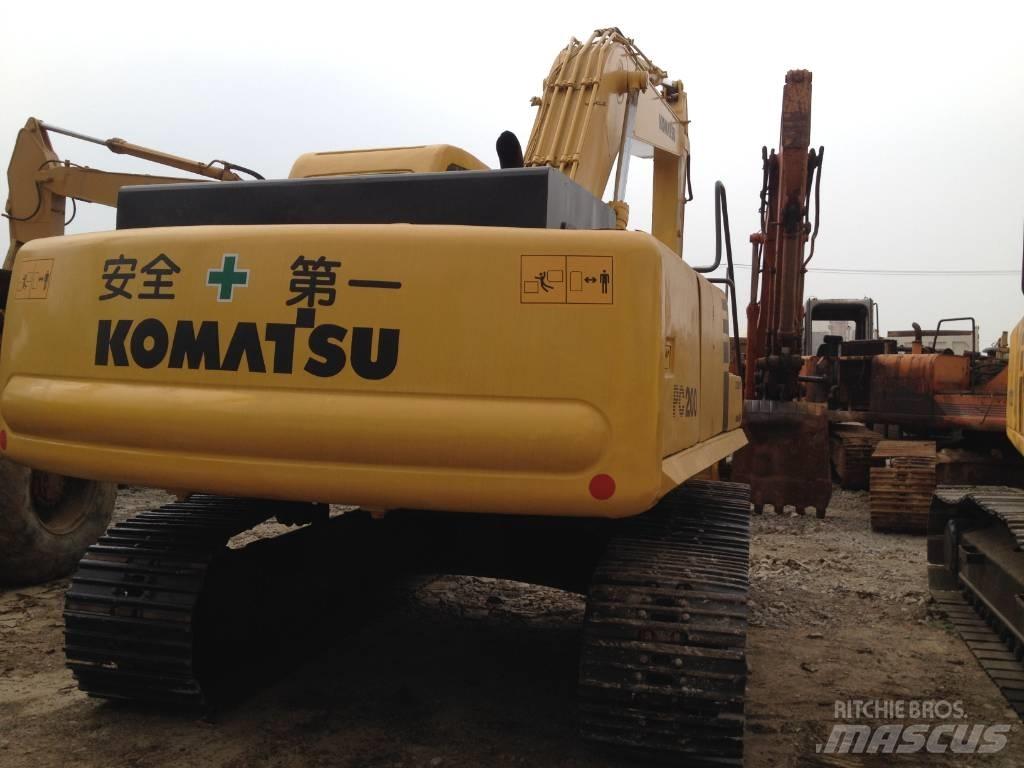 Komatsu PC200-6 Gravemaskiner på larvebånd