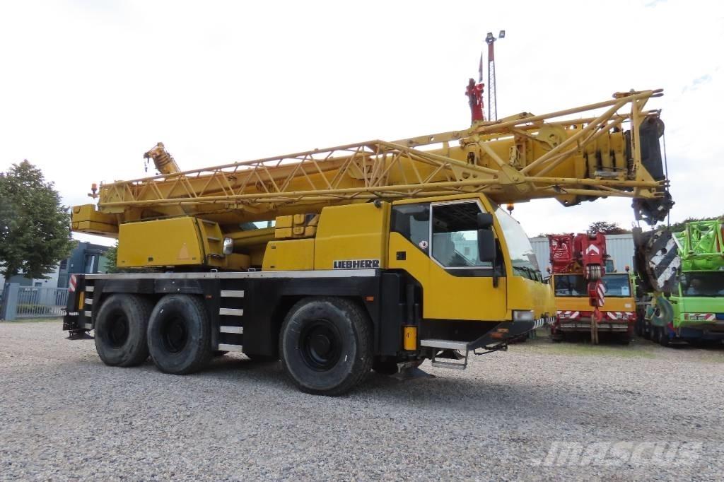 Liebherr LTM 1055-1 Kraner til alt terræn
