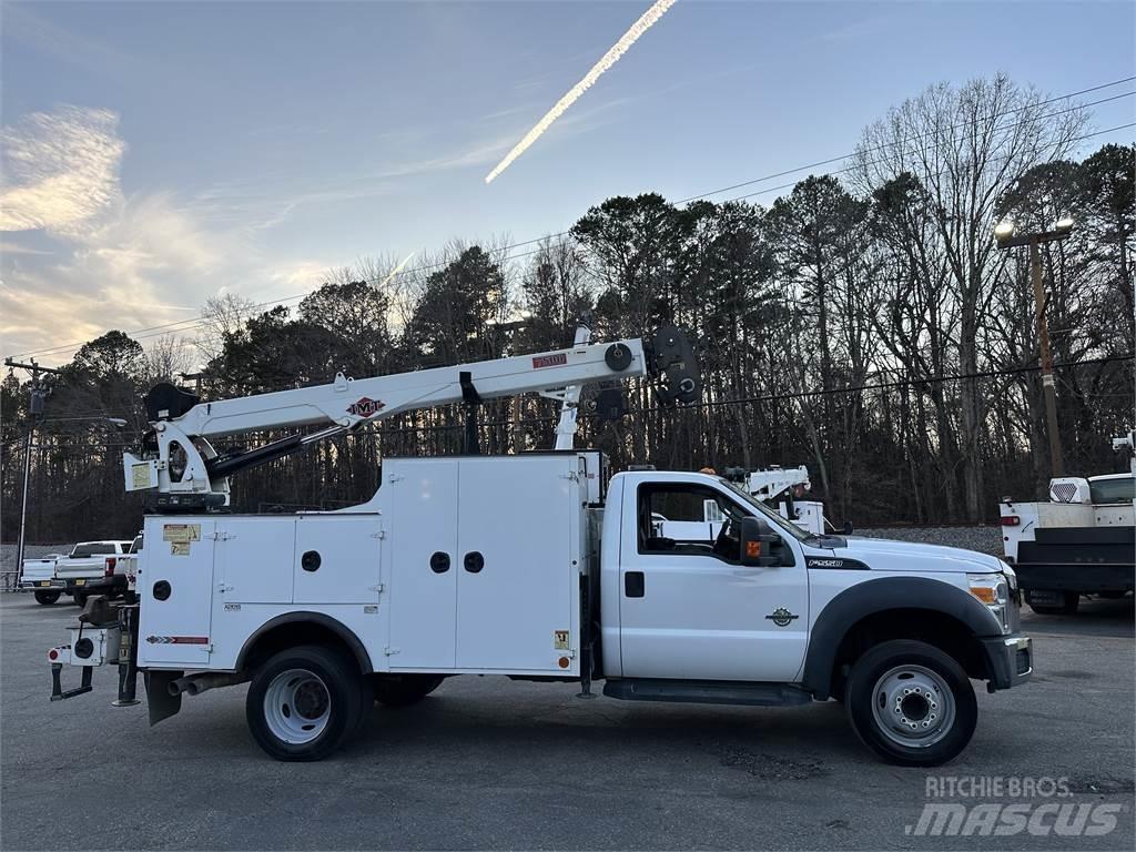 Ford F550 Forsvar/Miljø