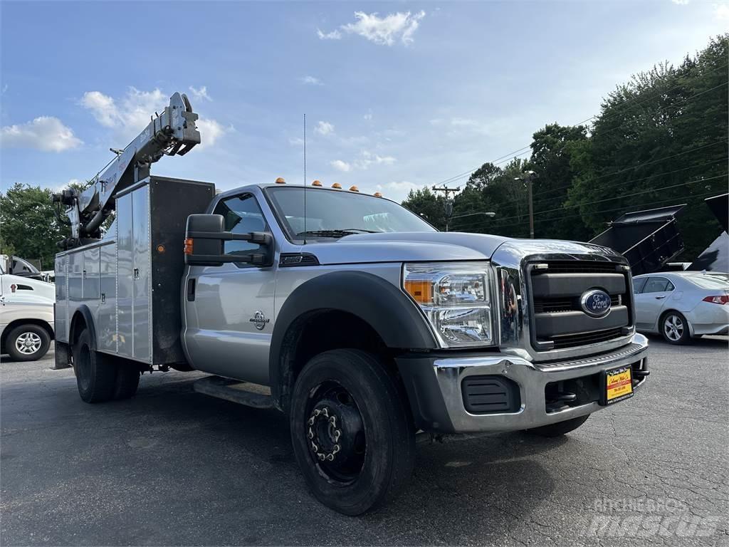Ford F550 Forsvar/Miljø