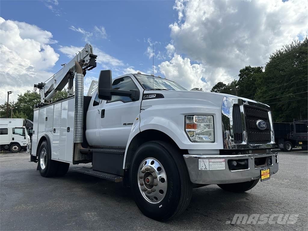 Ford F750 Forsvar/Miljø