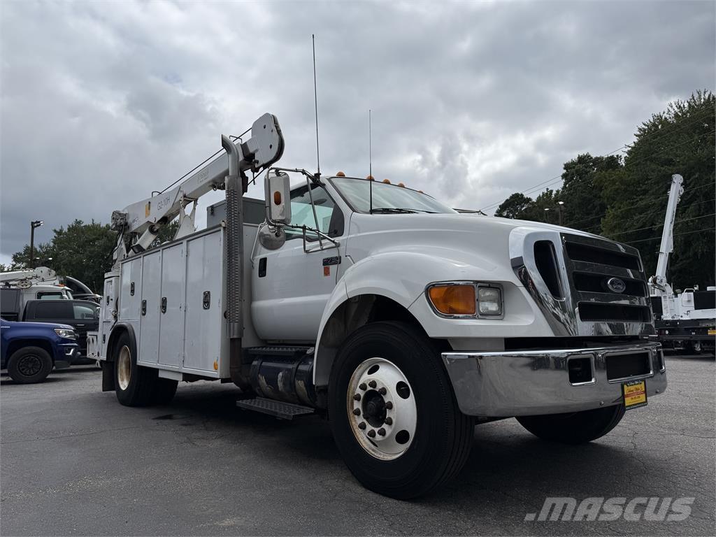 Ford F750 Forsvar/Miljø