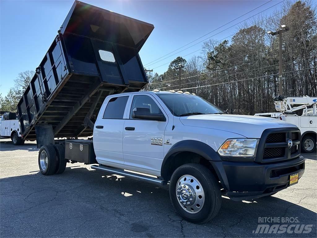 RAM 5500 Lastbiler med tip