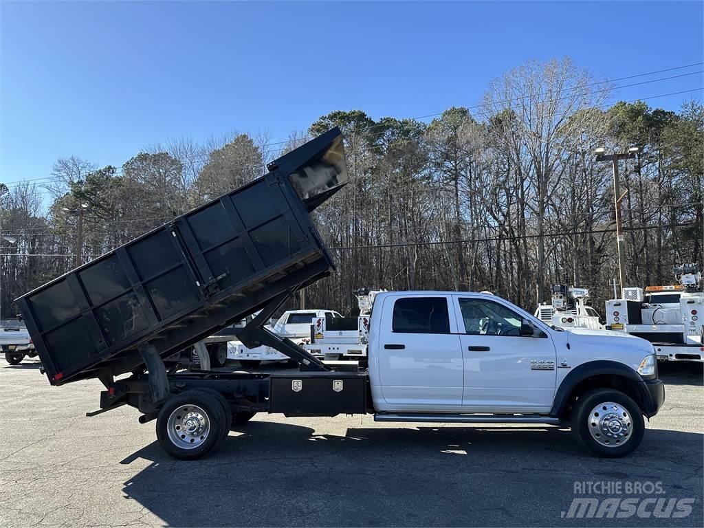 RAM 5500 Lastbiler med tip