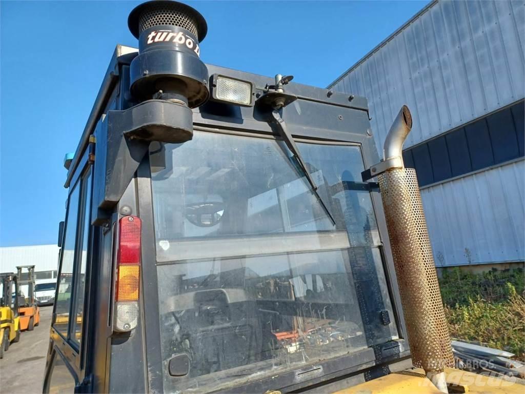 CAT DP50K2 Gaffeltrucks - andre