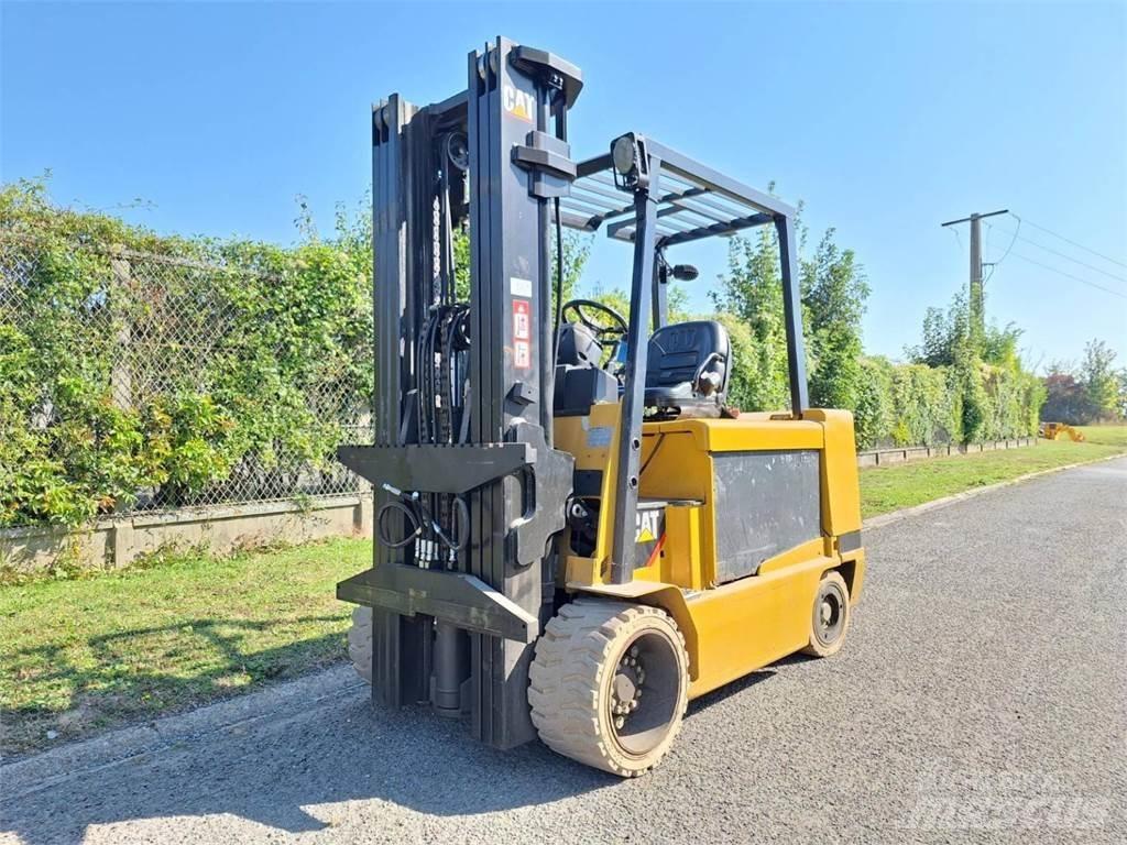 CAT EC55N Gaffeltrucks - andre
