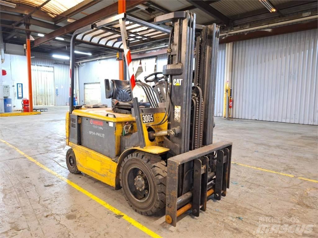 CAT EP30K-PAC Gaffeltrucks - andre