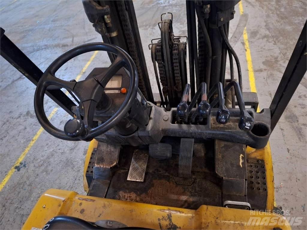 CAT EP30K-PAC Gaffeltrucks - andre