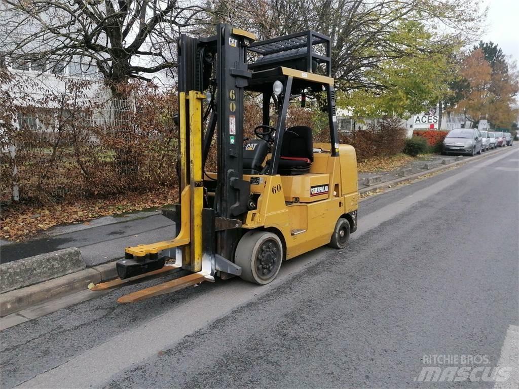 CAT GC45K SWB Gaffeltrucks - andre
