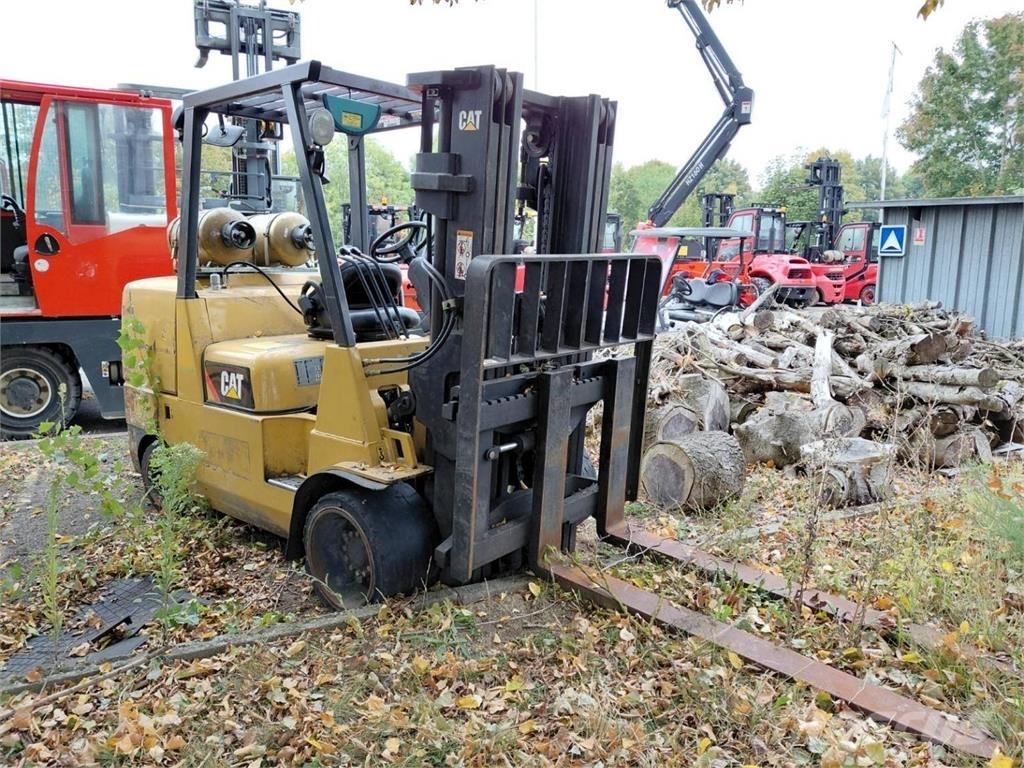 CAT GC55K Gaffeltrucks - andre