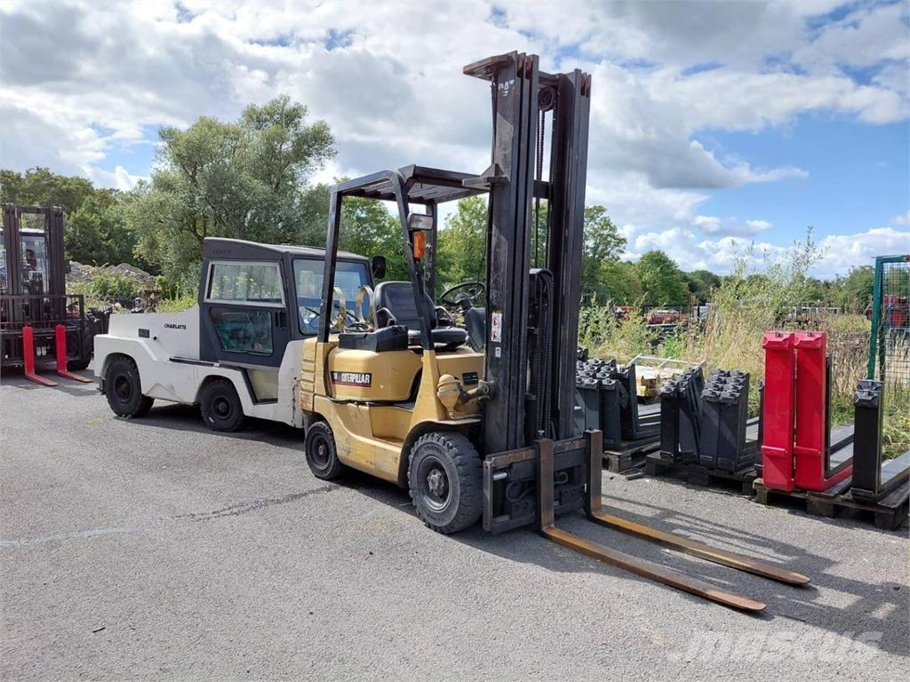 CAT GP18 Gaffeltrucks - andre