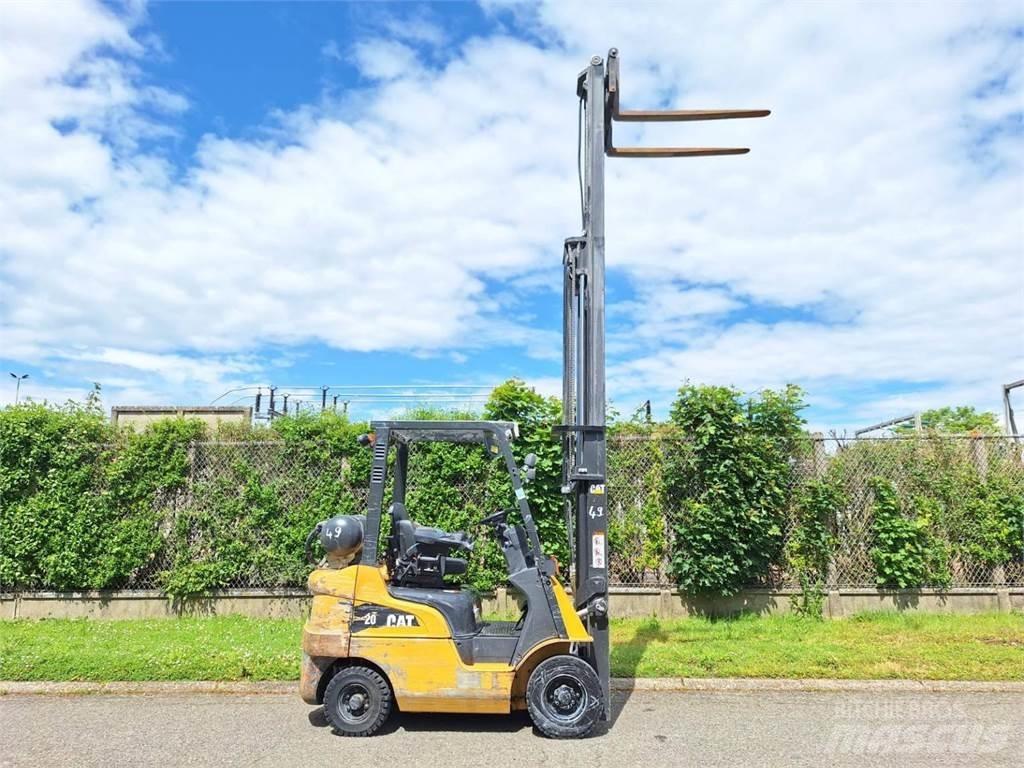 CAT GP20CN Gaffeltrucks - andre