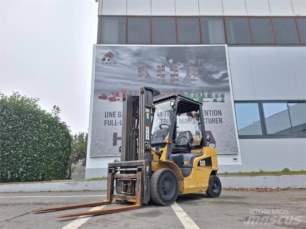 CAT GP25N Gaffeltrucks - andre