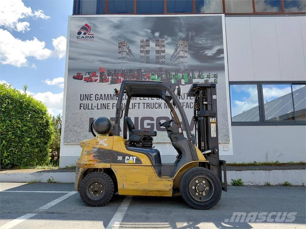 CAT GP30N Gaffeltrucks - andre