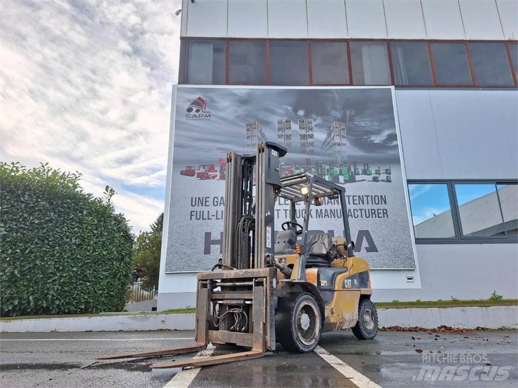 CAT GP30NT Gaffeltrucks - andre