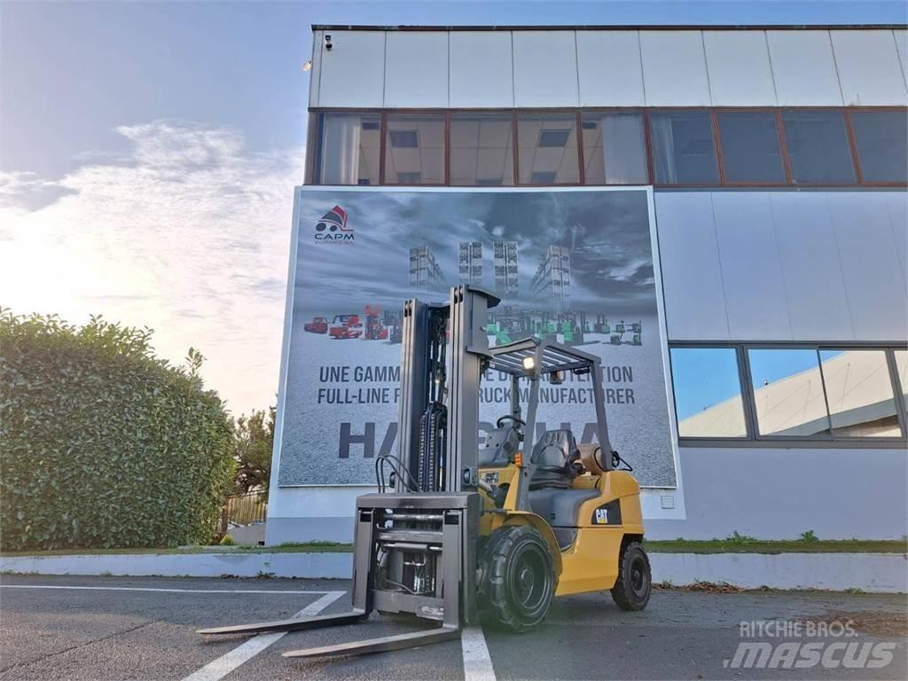 CAT GP30NTD Gaffeltrucks - andre