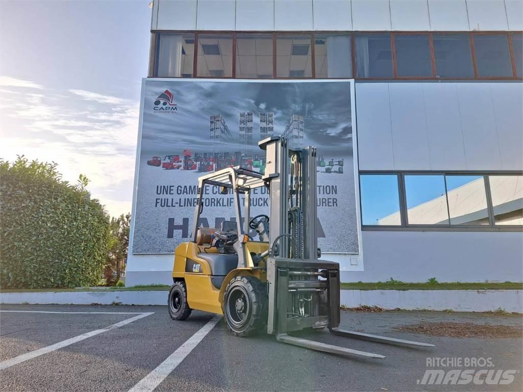 CAT GP30NTD Gaffeltrucks - andre